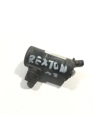 SsangYong Rexton Windscreen/windshield washer pump