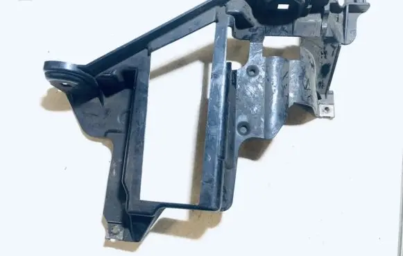 BMW X5 E53 Headlight/headlamp mounting bracket 224568