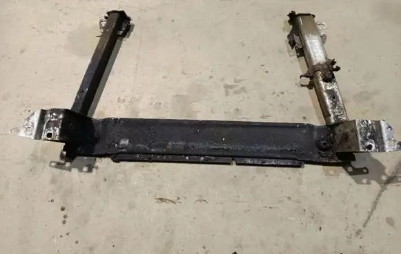 Renault Laguna III Radiator mount bracket 