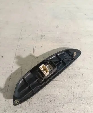Toyota Yaris Electric window control switch