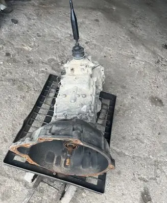Nissan Patrol Y61 Manual 5 speed gearbox 32101VB000 32101VB001 7042032101