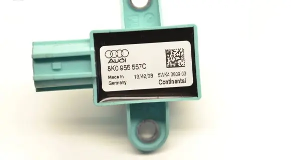 Audi A4 S4 B8 8K Airbag deployment crash/impact sensor 8K0955557C 5WK4380903 134208