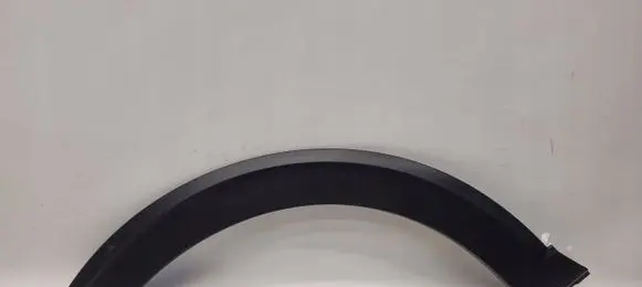 Volkswagen Golf VII Front arch trim 