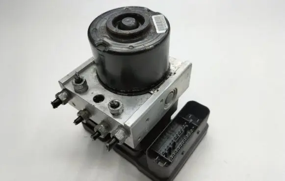 Opel Zafira B ABS Pump 13157576