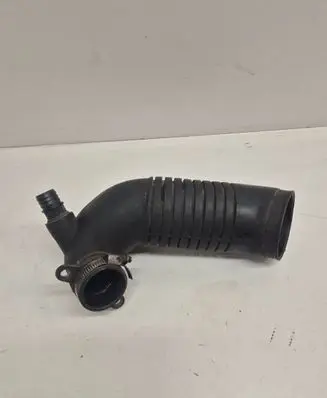 Skoda Superb B5 (3U) Air intake hose/pipe 8D0129615K