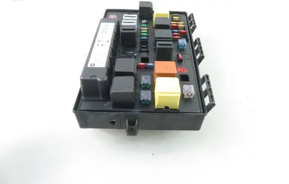 Opel Astra H Central body control module 5DK00866828 13205783FZ