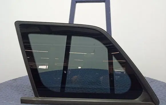 Jeep Grand Cherokee (WK) Rear side window 55394169AA