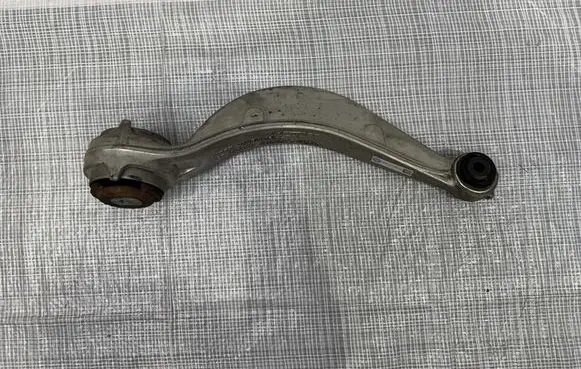 Jaguar F-Pace Front control arm HK833C256