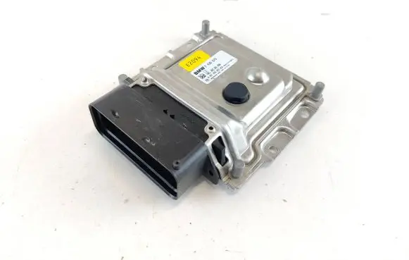 BMW X5 F15 Engine control unit/module 0281032222 7436676 002001000