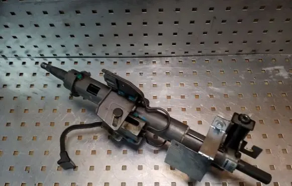 Opel Antara Steering wheel axle 96626650
