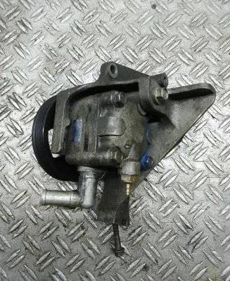 Subaru Legacy Power steering pump
