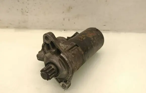 Volkswagen PASSAT CC Starter motor 