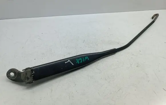 Mercedes-Benz A W168 Front wiper blade arm A1688200544