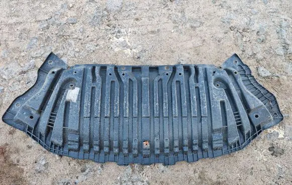 Mercedes-Benz E W212 Front bumper skid plate/under tray
