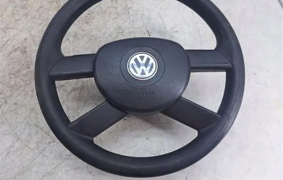 Volkswagen Touran I Steering wheel 