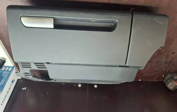 Audi A2 Glove box set 8Z1857095F 05450
