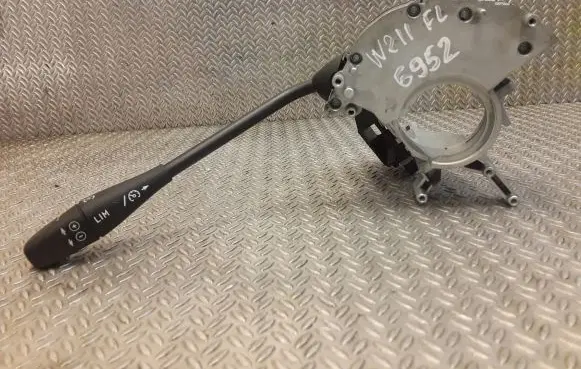 Mercedes-Benz E W211 Cruise control switch 1715402445 A1715402445