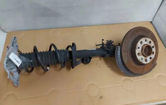 Fiat 500X Front wheel hub spindle knuckle