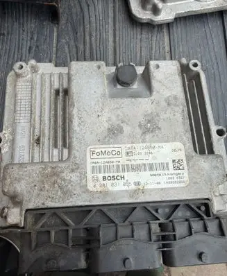 Ford Fiesta Engine control unit/module DA6A12A650MA 0281031055