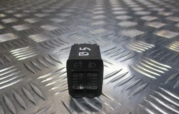 Volkswagen PASSAT B5 Headlight level height control switch