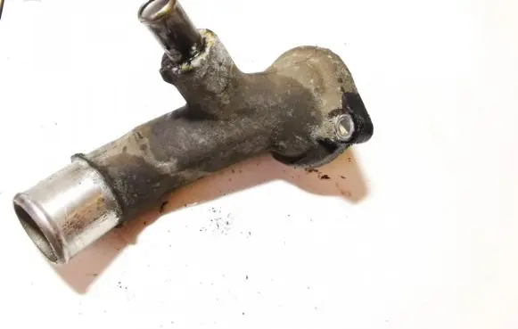 Toyota Avensis Verso Engine coolant pipe/hose