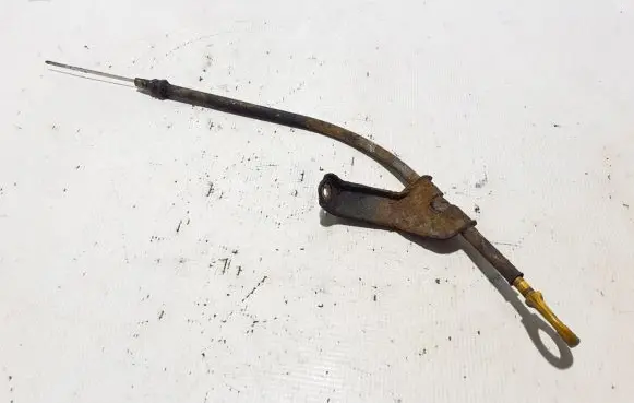 Oil level dip stick
