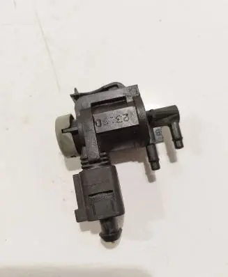 Audi Q5 SQ5 Turbo solenoid valve 1k0906283a
