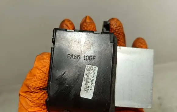 Nissan Navara D40 Heater blower motor/fan resistor PA6613GF