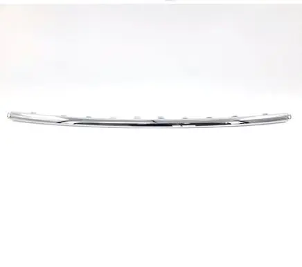 Volkswagen Phaeton Front bumper lip 305807443