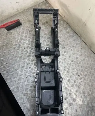 Ford S-MAX Center console EM2BR060B44