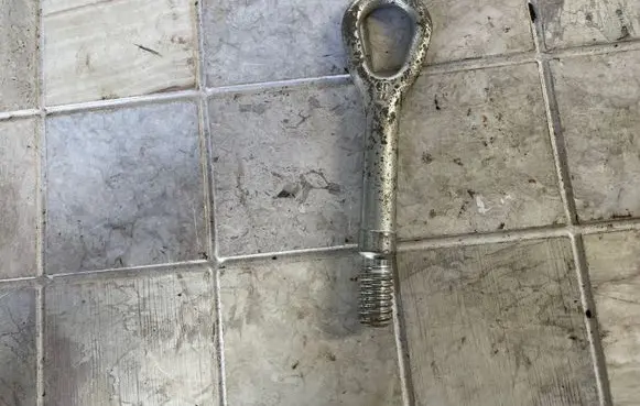 Mercedes-Benz Vaneo W414 Towing hook eye 