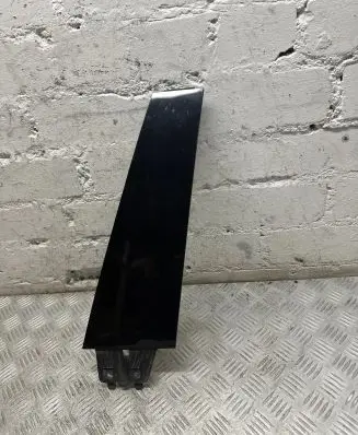 BMW 5 GT F07 Other front door trim element 7196351