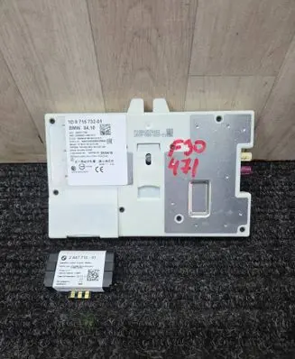 BMW 3 F30 F35 F31 Antenna control unit 8715732 84108715732 2447710