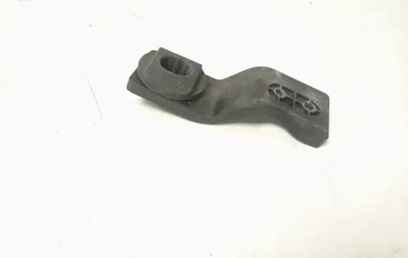 Jaguar XE Radiator mount bracket GX738K337AC