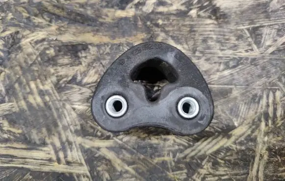 Muffler mount bracket/holder