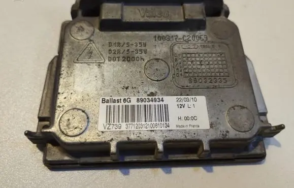 Volvo XC70 Headlight ballast module Xenon 89034934