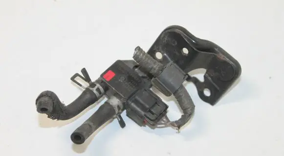 Toyota Avensis T270 Exhaust gas pressure sensor 8948120030