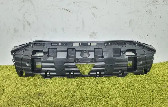 Audi Q6 e-tron Front bumper upper radiator grill 85h807233a