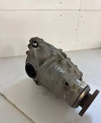 BMW 1 F20 F21 Front differential 7567345 2.81