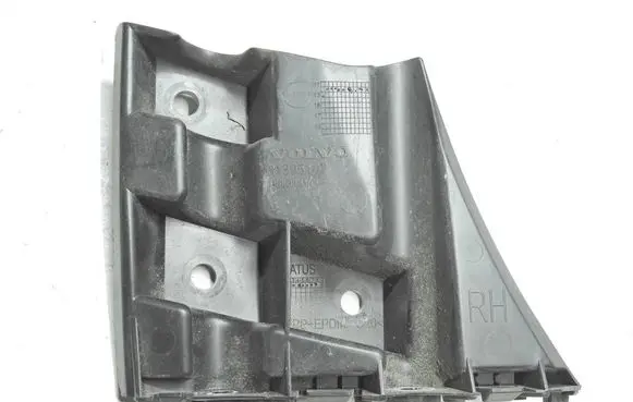 Volvo V40 Front bumper mounting bracket 31395102