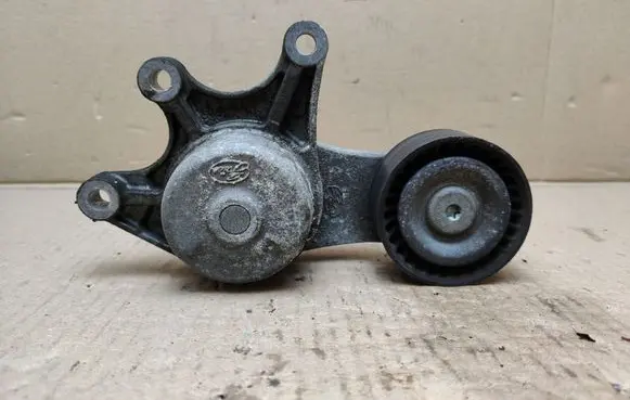 BMW 3 F30 F35 F31 Alternator belt tensioner 7594969-06