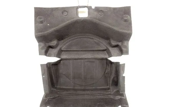 Volkswagen Touareg II Trunk/boot floor carpet liner 7P6863697
