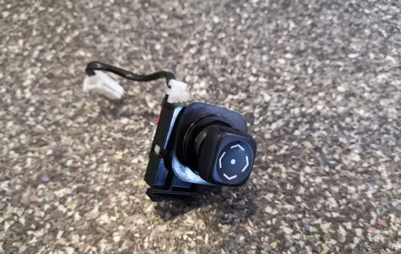Lexus RX 300 Steering wheel adjustment switch 
