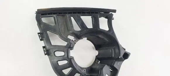 Mini One - Cooper F56 F55 Front bumper mounting bracket 733781609 7337816