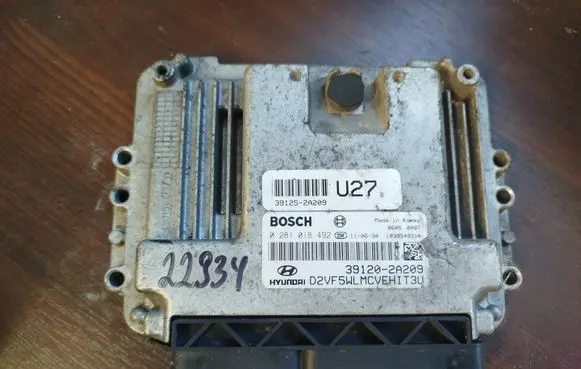 Hyundai i30 Engine control unit/module 391202a209 39120-2a209