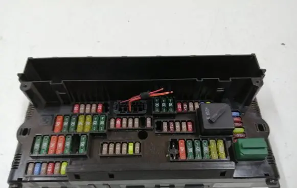 BMW 5 F10 F11 Fuse box set 9252815