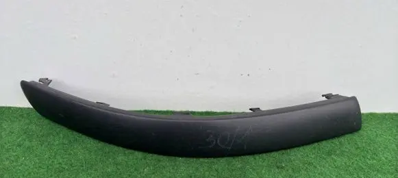 Volkswagen PASSAT B5.5 Front bumper splitter molding 3B0807718D