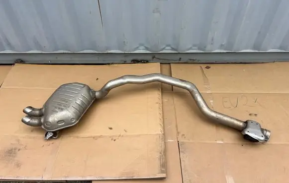 Land Rover Range Rover Sport L461 Muffler/silencer M8E5G2110DC