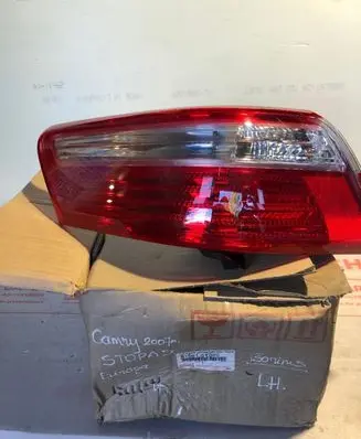 Toyota Camry Rear/tail lights 815618Y005