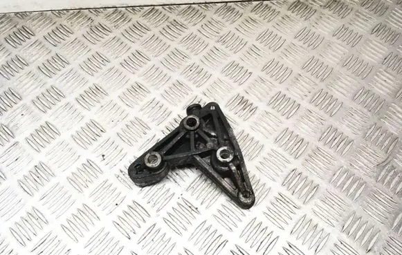 Opel Astra H Engine mounting bracket 8972624630
